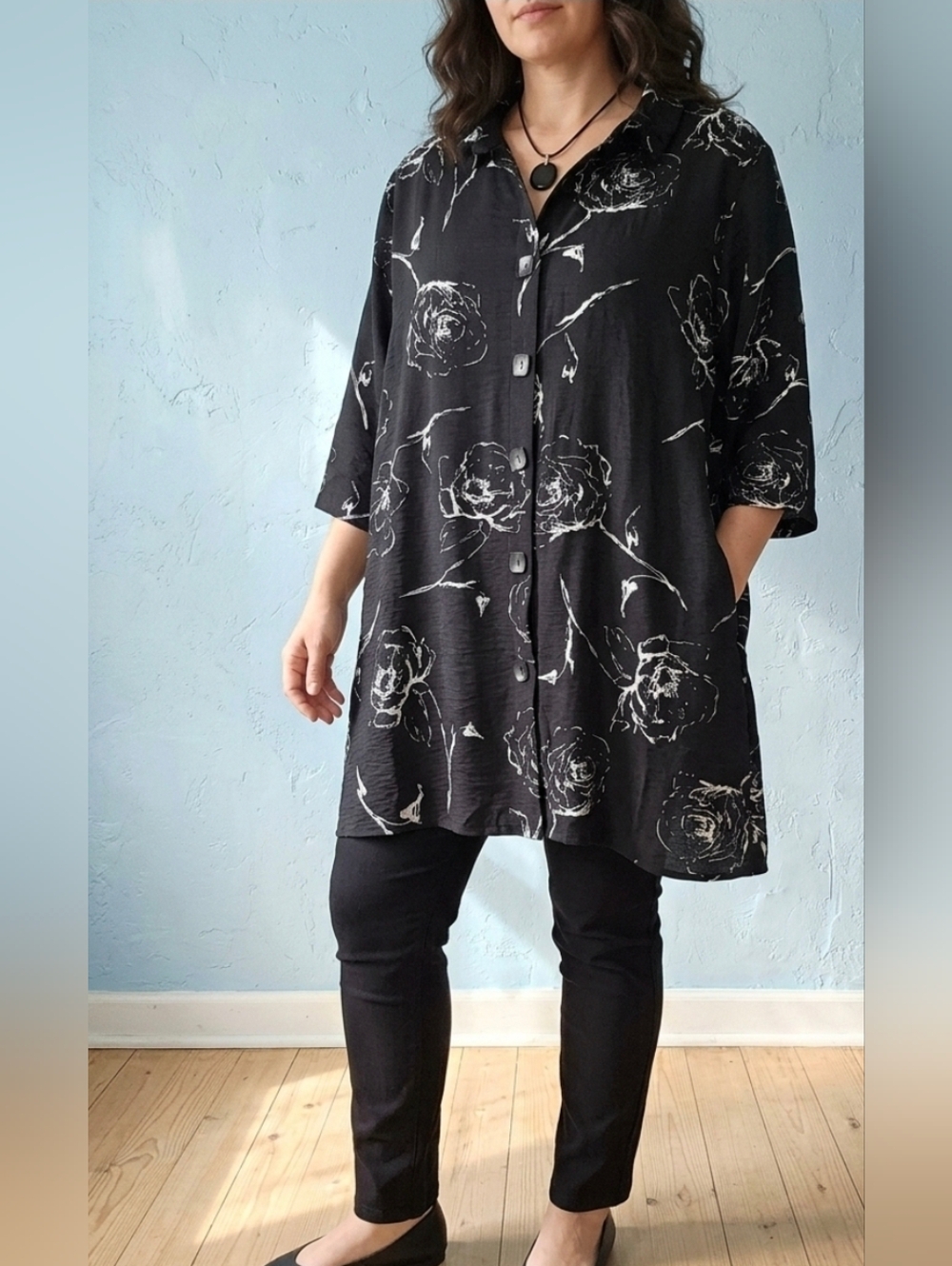 Creations Button-Front Black & White Floral Shirt